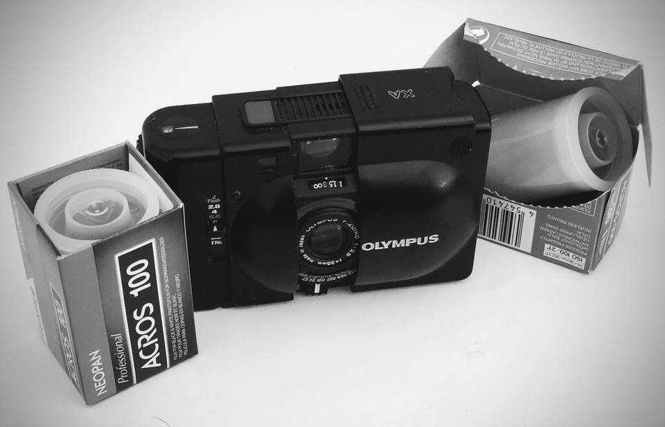 Olympus XA Camera plus film